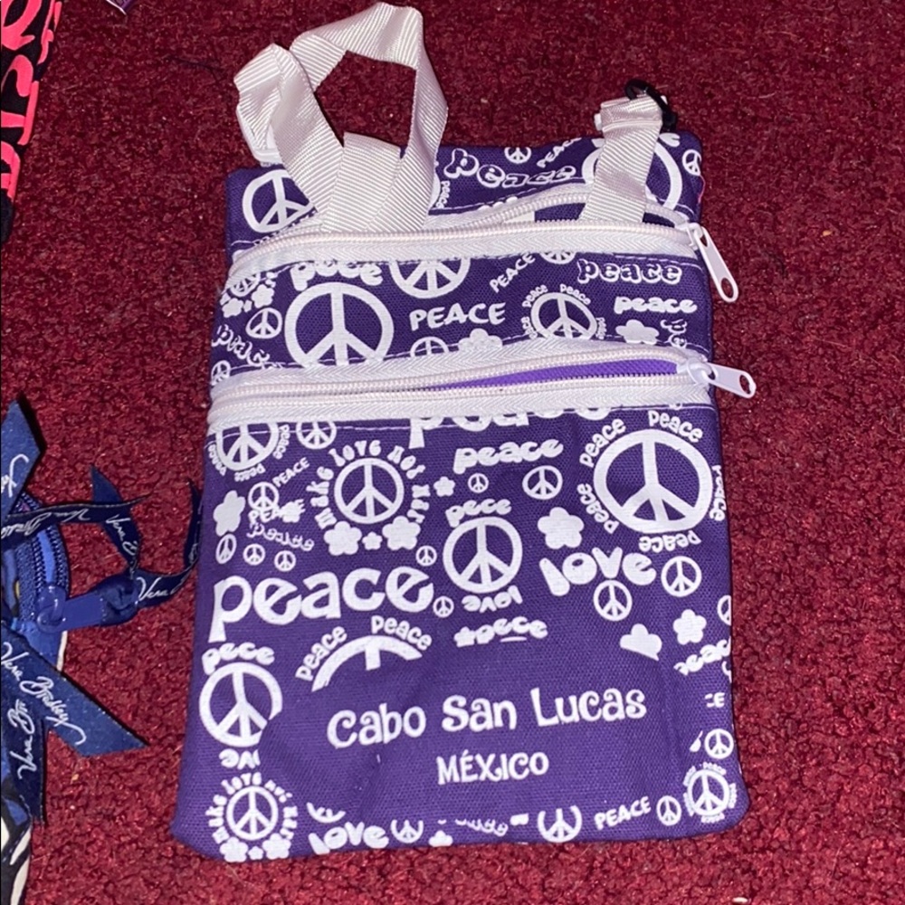 3 Shoulder Bags - Picture 3 of 4